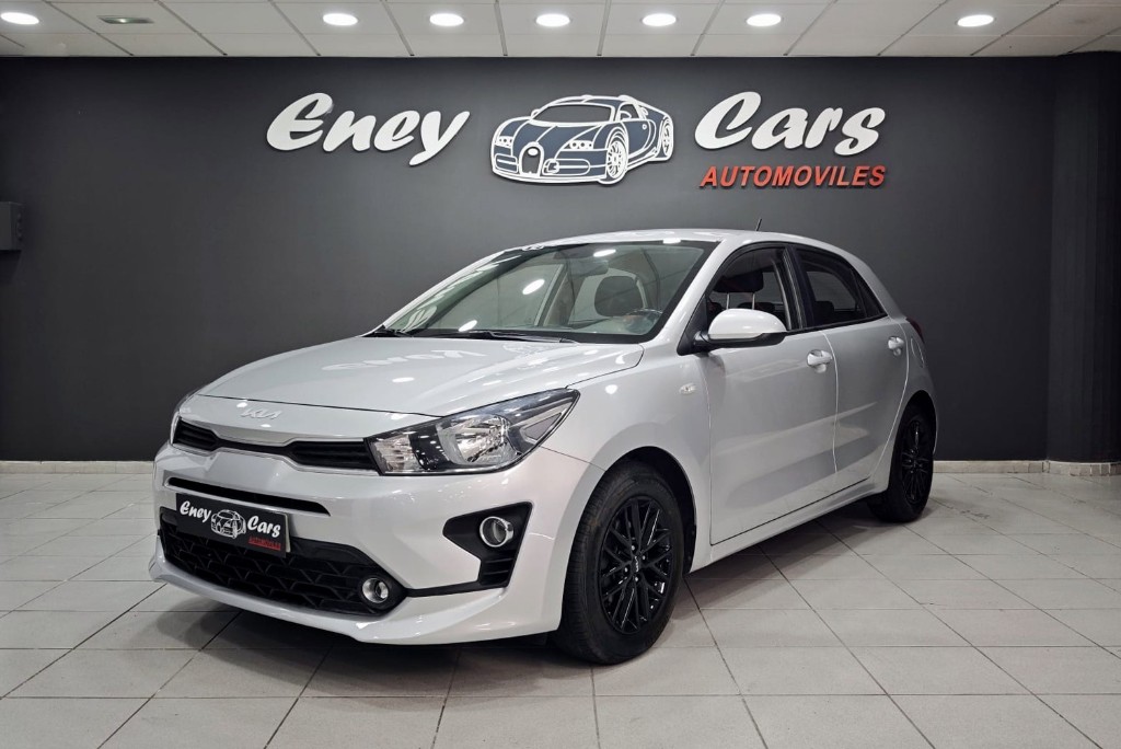 ----- KIA RIO 1.2 DPI 84CV DRIVE ----- DESDE 186€ AL MES 