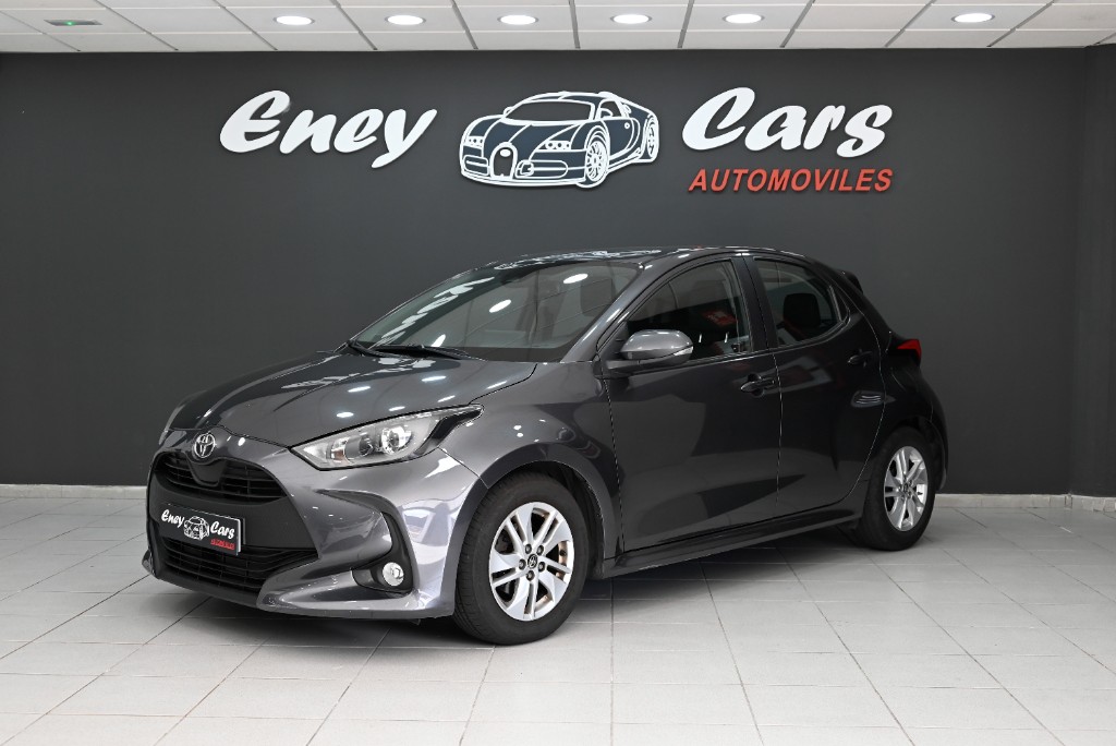 --- TOYOTA YARIS 1.5 120H ACTIVE PLUS --- DESDE 240€ AL MES